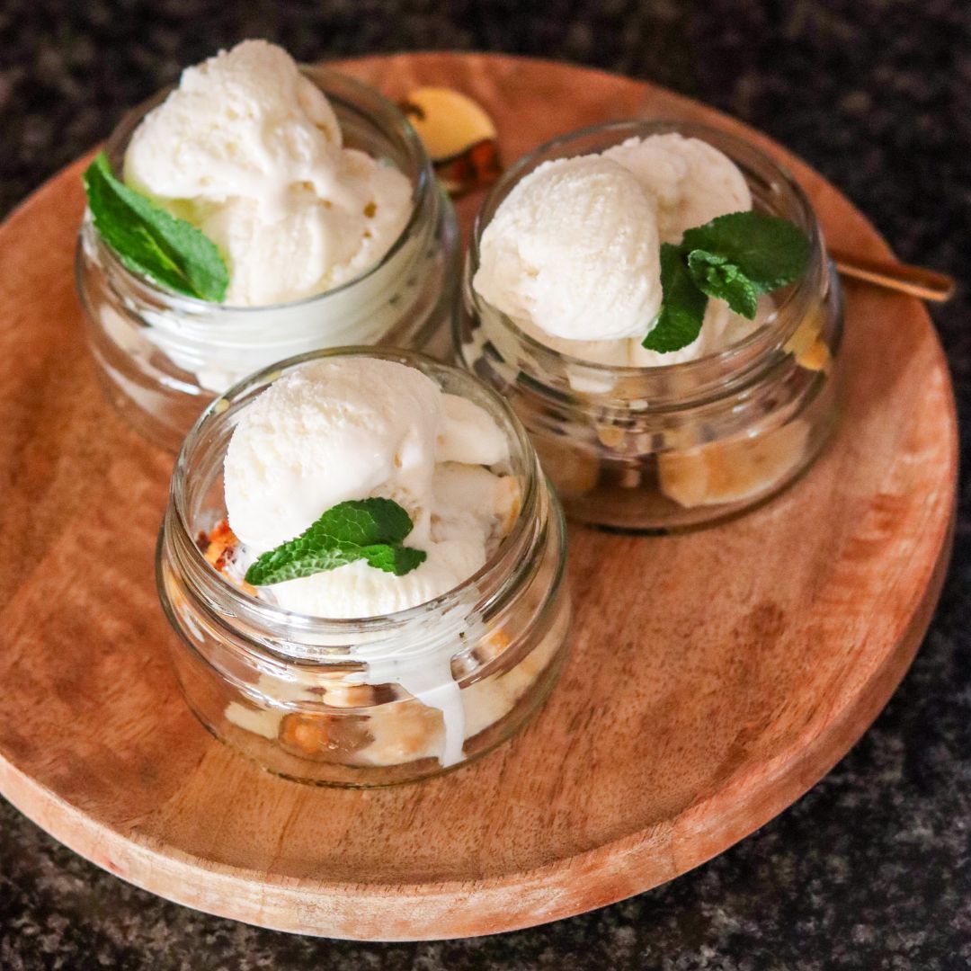 MALVA PUDDING AND VANILLA ICE CREAM