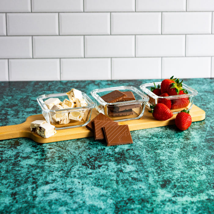 Consol Glass Santorini  Bamboo Board with 3 Bowls